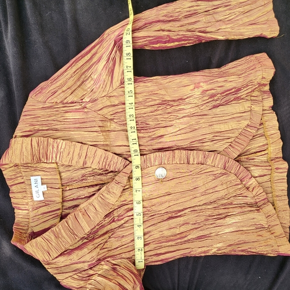 Gilani jacket - Picture 3 of 3